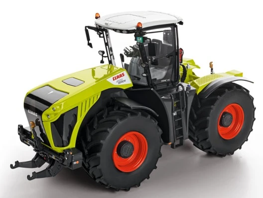 Oferta maqueta tractor CLAAS XERION 4500 original - Escala 1:32 con descuento España